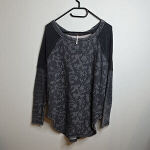 Free People Charcoal Patterned Long Sleeve Tunic Top Sz M